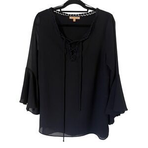Gibson Latimer Blouse M Boho Bell Sleeve Lace Up Black Crochet Trim